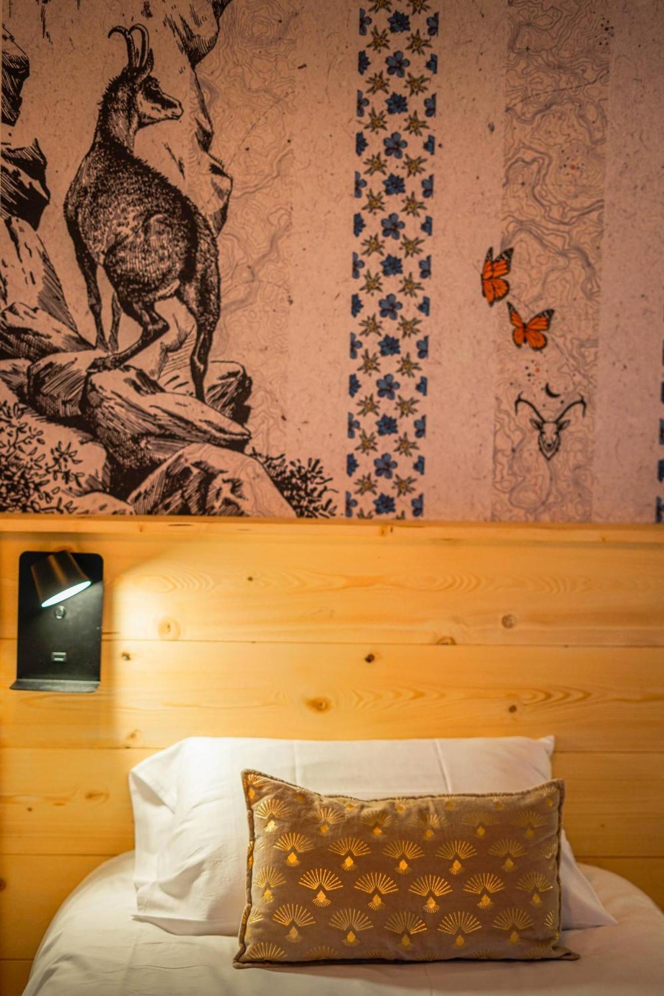 Le Petit Cerf Hotel Cervieres  Ngoại thất bức ảnh